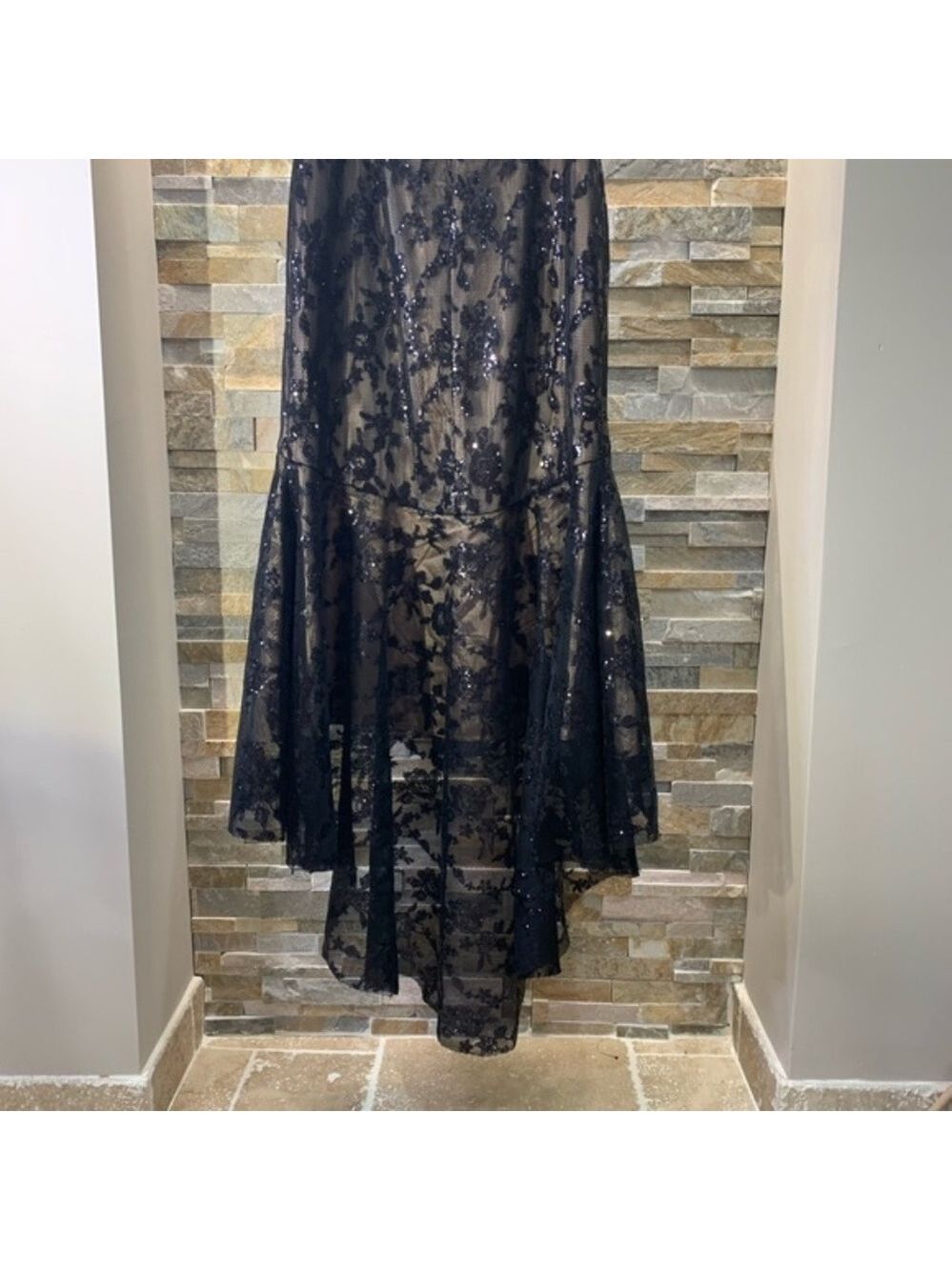 ELIZA J Sequin & Lace High/low Trumpet Gown - Picture 8 of 10